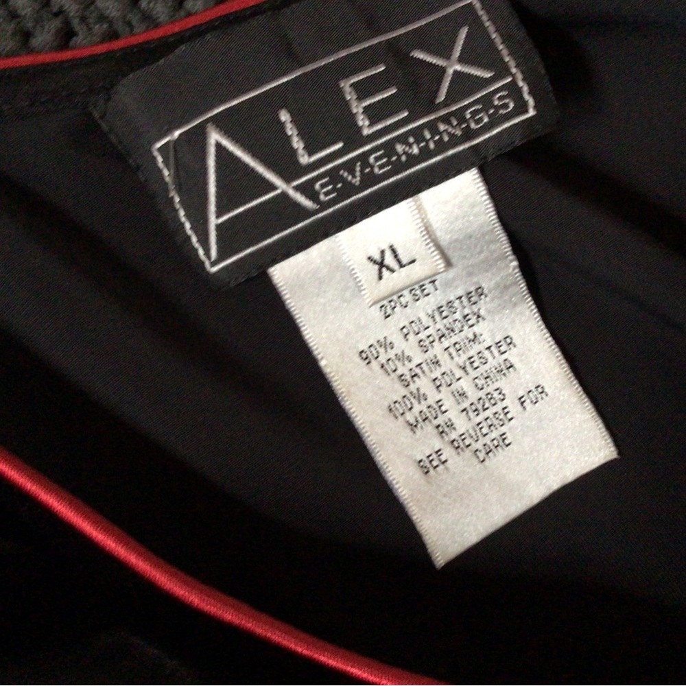 Alex Evening Black velvet top with red satin trim, XL - Picture 2 of 6